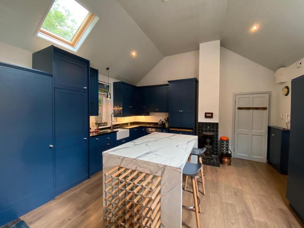 Gem In Connemara Flat Apartman Oughterard Kültér fotó